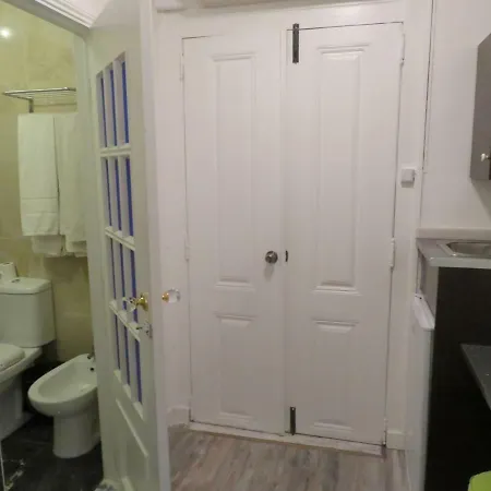 A Ponte Avenida Guest house 3*